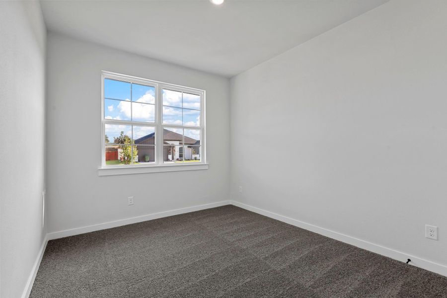 Representative unfurnished interior of a home built from the Garrison II by Cheldan Homes in Arbor Oaks, Boyd (Image 38).