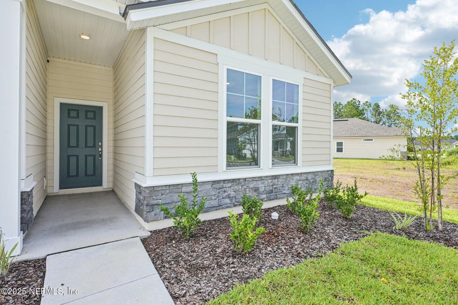 Exterior details and patio area of a home in Panther Creek, Jacksonville (Image 17). Exterior details and patio area of a home in Panther Creek, Jacksonville (Image 17).