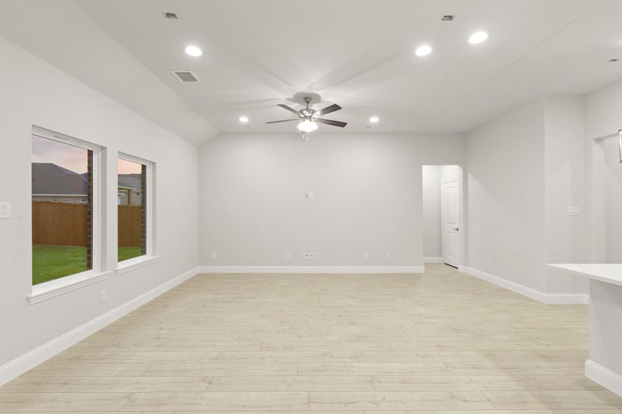 Representative unfurnished interior of a home built from the Glory by Rockwell Homes in Creekside, Royse City (Image 46). Representative unfurnished interior of a home built from the Glory by Rockwell Homes in Creekside, Royse City (Image 46).