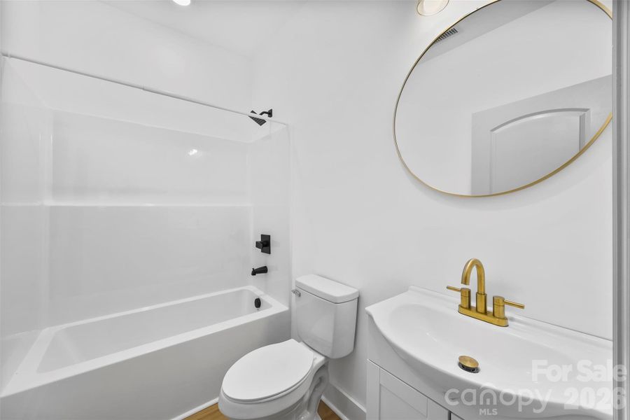 Furnished interior view inside a new home in , Dallas (Image 8). Furnished interior view inside a new home in , Dallas (Image 8).