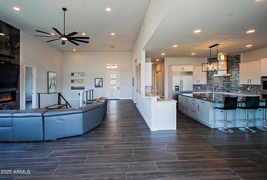 Greatroom and Kitchen