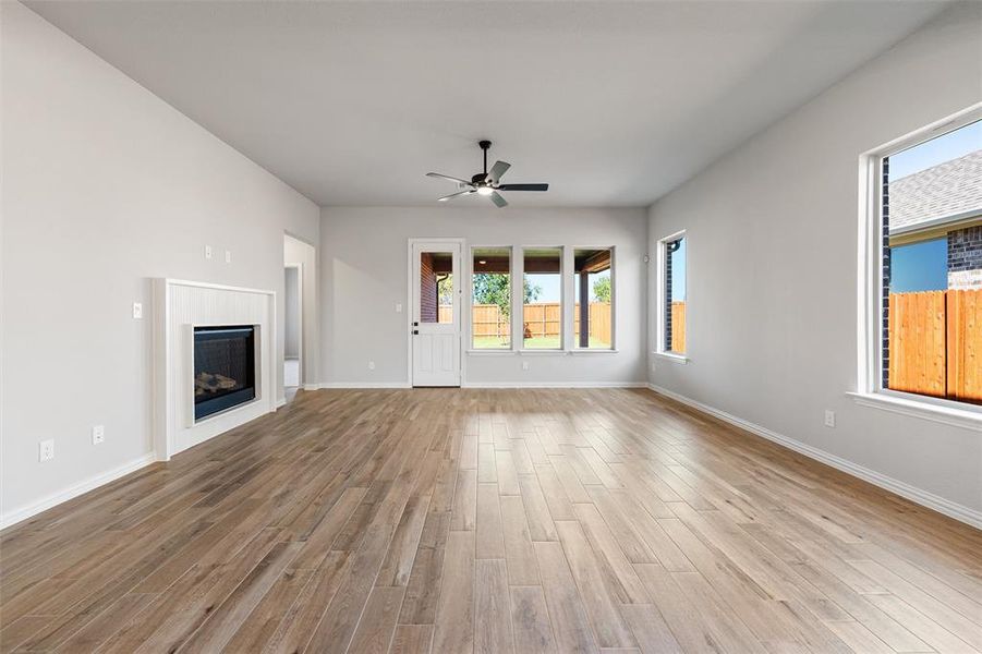 Spacious, unfurnished interior of a new home in Morningstar, Aledo (Image 31).