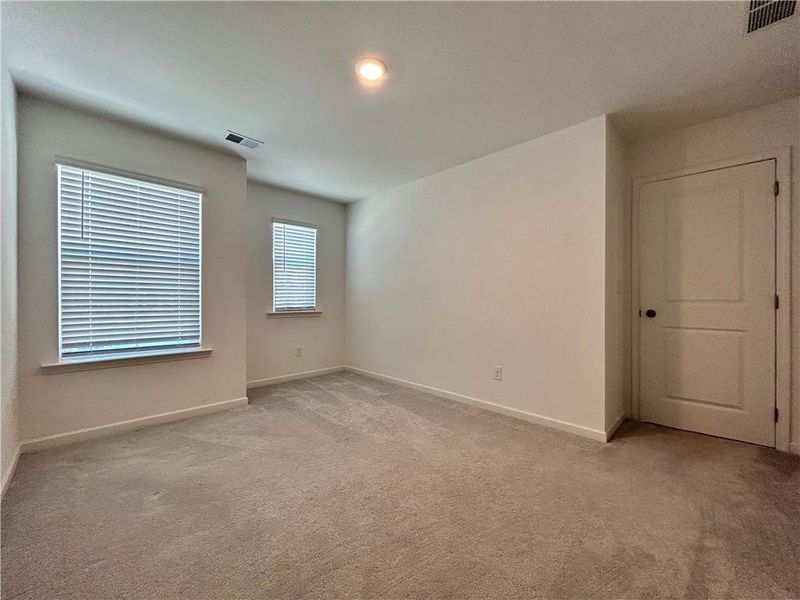Spacious, unfurnished interior of a new home in , Suwanee (Image 42).