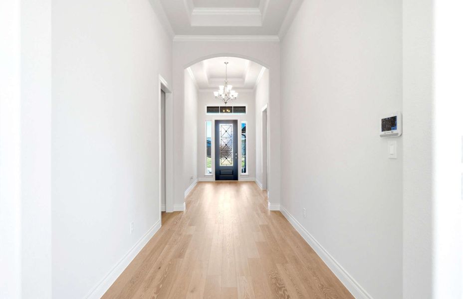 Spacious, unfurnished interior of a new home in The Highlands 55′, Porter (Image 21).