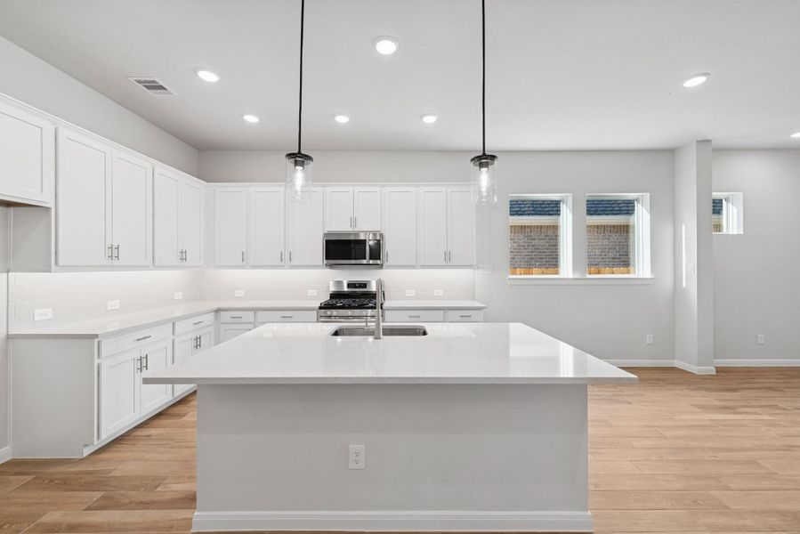 REPRESENTATIVE PHOTO - Photo does not represent actual home options and selection. Ask Sales consultant for specific selections.