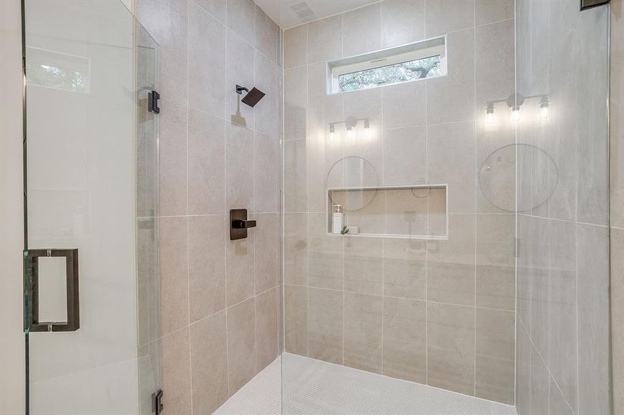 Close-up of interior finishes inside a home in , Fort Worth (Image 20). Close-up of interior finishes inside a home in , Fort Worth (Image 20).