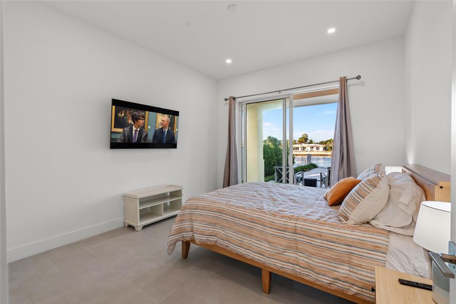 Furnished interior view inside a new home in , Pompano Beach (Image 27).