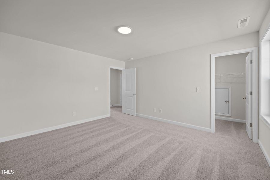 42-web-or-mls-IMG_8892 42-web-or-mls-IMG_8892