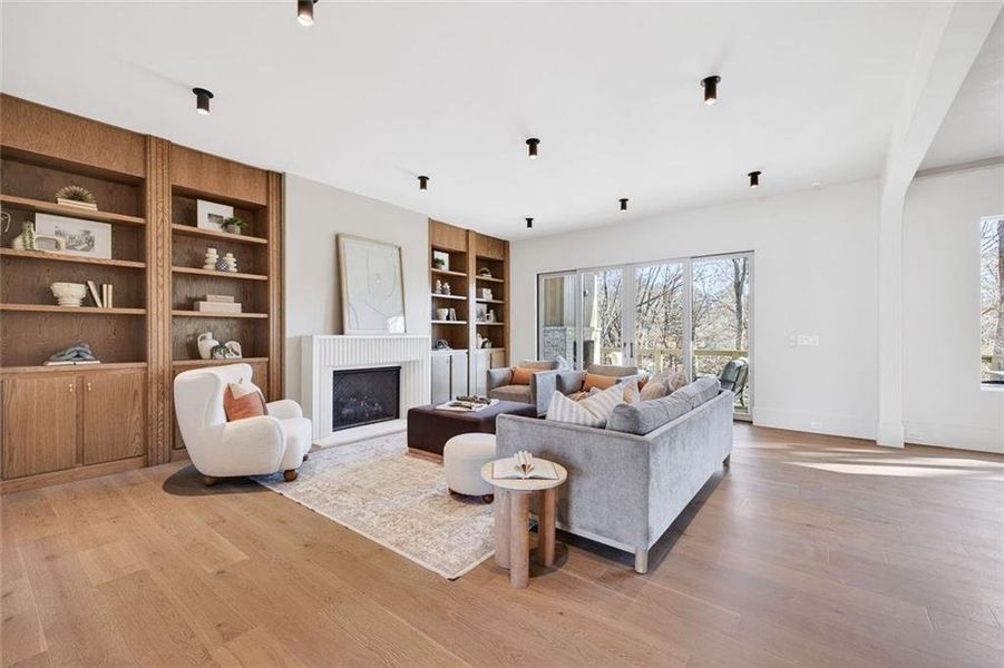 Furnished interior view inside a new home in , Atlanta (Image 21). Furnished interior view inside a new home in , Atlanta (Image 21).