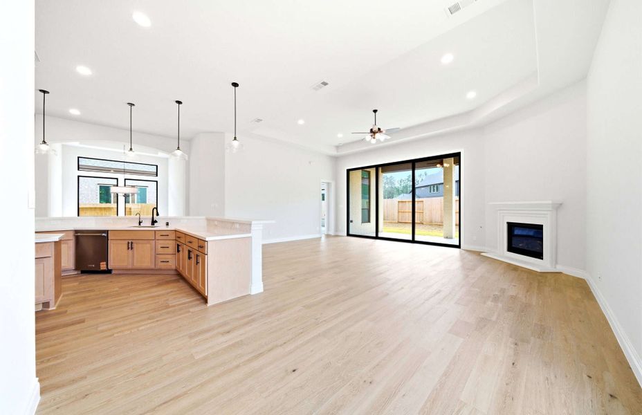 Spacious, unfurnished interior of a new home in The Highlands 55′, Porter (Image 32).
