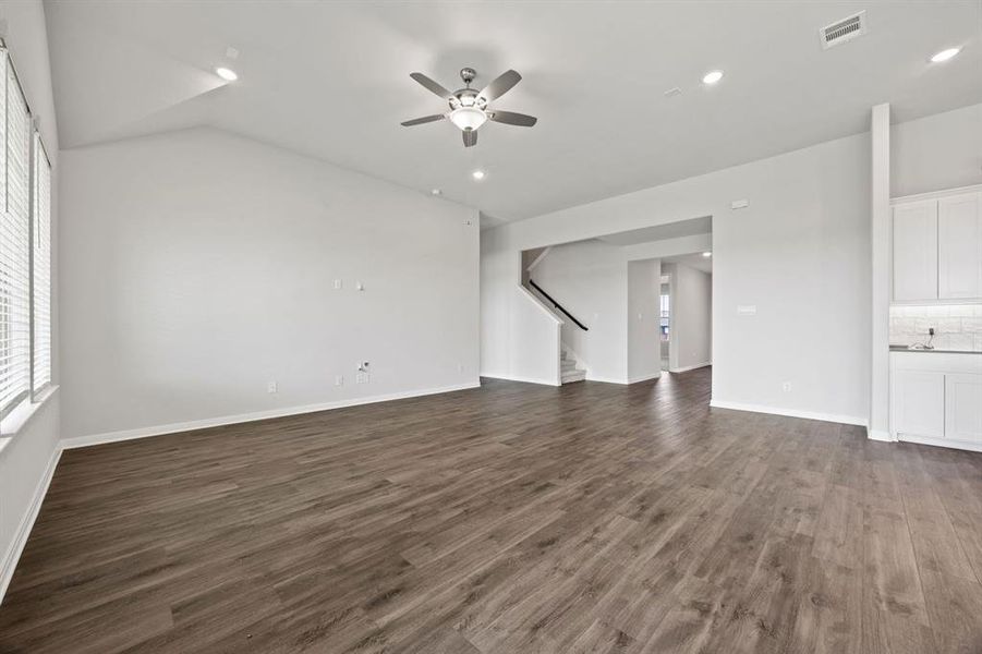 8-web-or-mls-609-bonnie-rose-ln 8-web-or-mls-609-bonnie-rose-ln