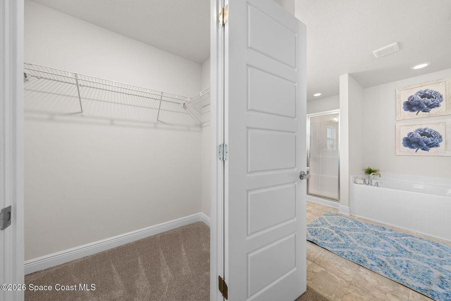 Spacious, unfurnished interior of a new home in Palm Bay, Palm Bay (Image 20).