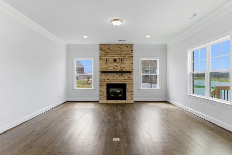 Representative unfurnished interior of a home built from the Fairfield Lux by Keystone Homes NC in Weybridge, Burlington (Image 77).
