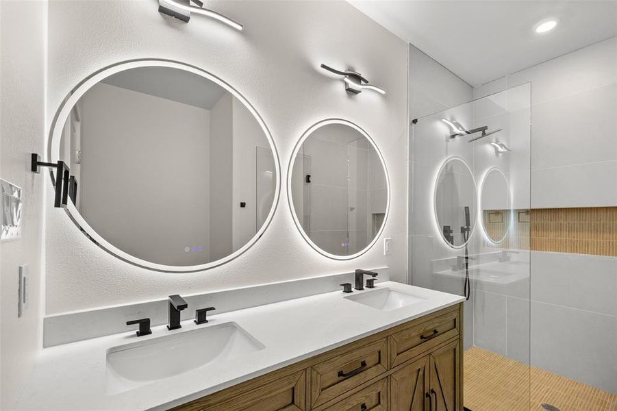Furnished interior view inside a new home in , Granbury (Image 16).
