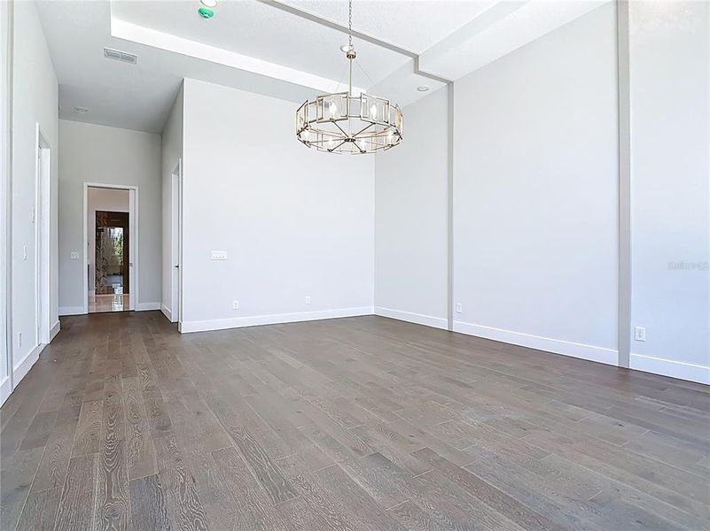 Spacious, unfurnished interior of a new home in , Kissimmee (Image 26).