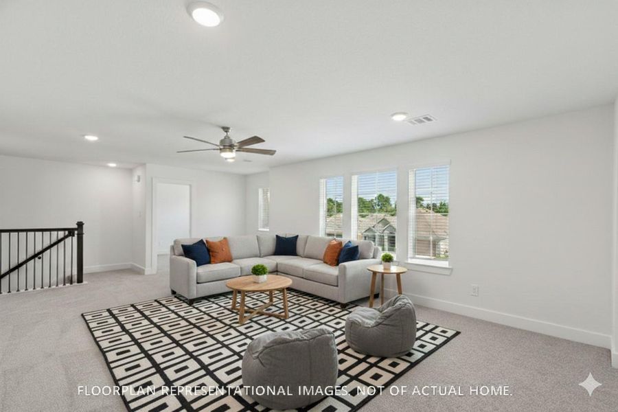 Furnished interior view inside a new home in Miller's Pond, Rosenberg (Image 10).