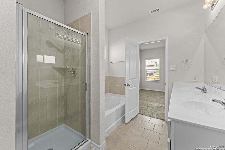 Image 34 of a home in . Image 34 of a home in .