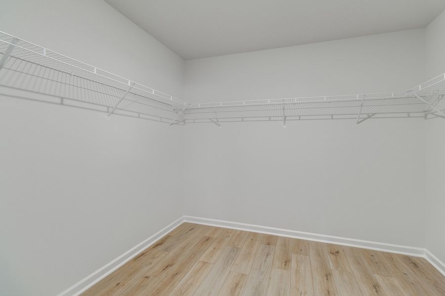 Spacious, unfurnished interior of a new home in Winston Point, Gilbert (Image 23). Spacious, unfurnished interior of a new home in Winston Point, Gilbert (Image 23).