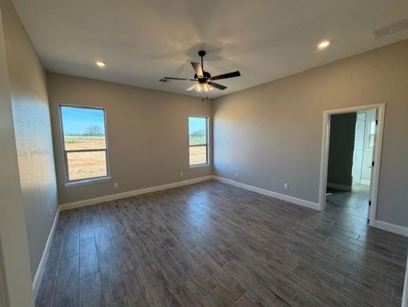Spacious, unfurnished interior of a new home in , Poolville (Image 16).