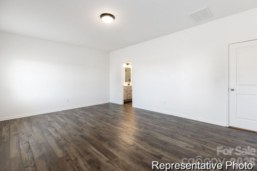 Spacious, unfurnished interior of a new home in Morrow Brook, Albemarle (Image 13).