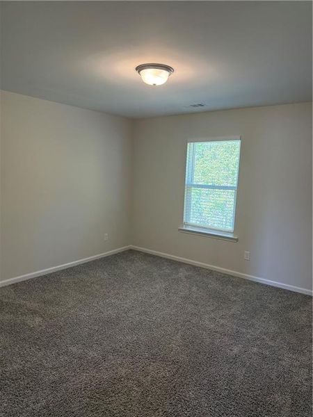 Spacious, unfurnished interior of a new home in , Bloomingdale (Image 18).