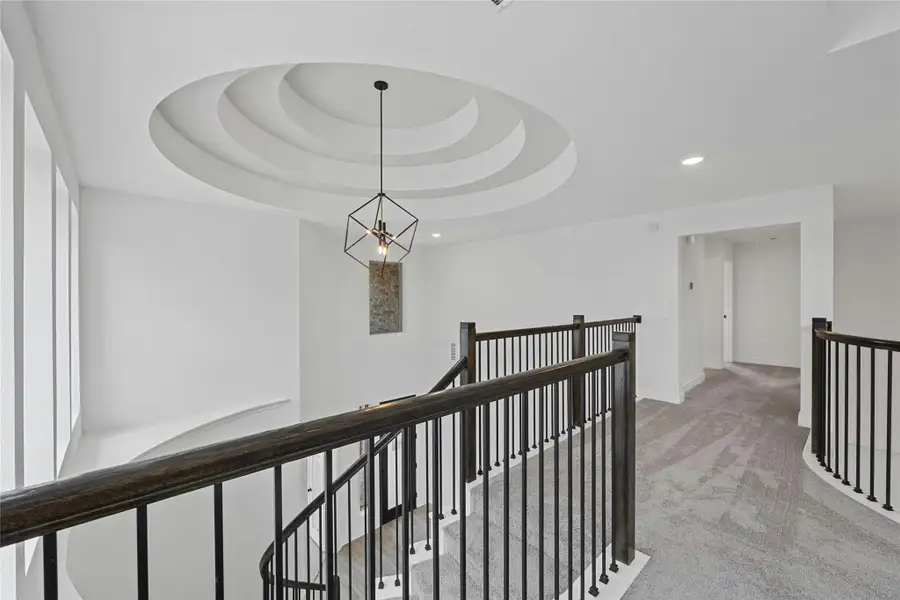 Representative image. Features, specifications, selections and colors may vary. Representative image. Features, specifications, selections and colors may vary.