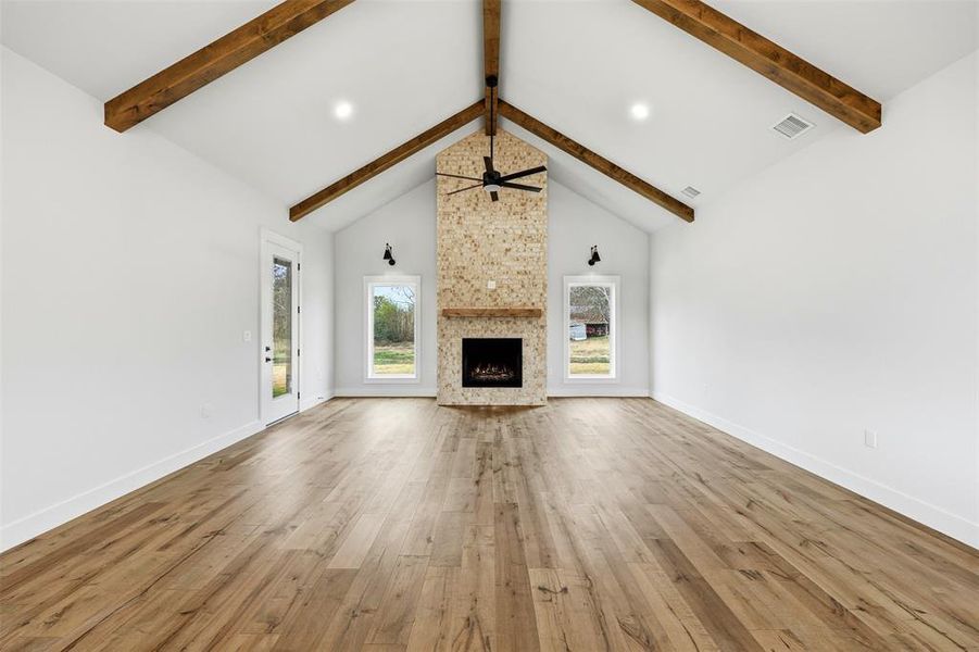 Spacious, unfurnished interior of a new home in , Grandview (Image 29). Spacious, unfurnished interior of a new home in , Grandview (Image 29).