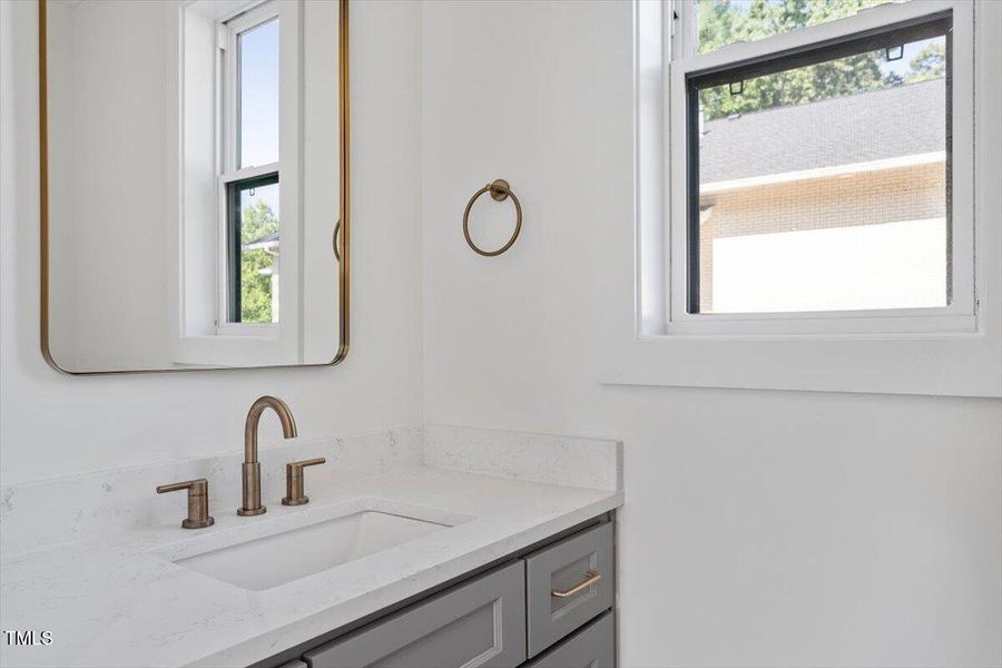 26-810 Berwyn Ave [2399192]_26