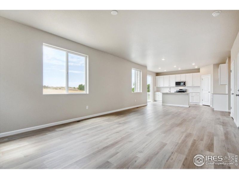 Spacious, unfurnished interior of a new home in The Overlook at Johnstown Farms, Johnstown (Image 13).
