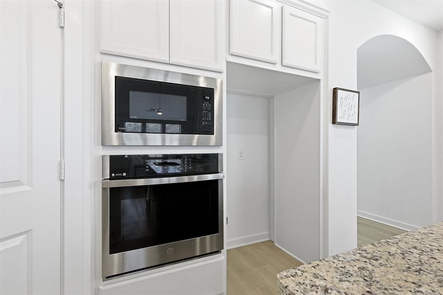 Furnished interior view inside a new home in Grand Central Park: 40ft. lots, Conroe (Image 17). Furnished interior view inside a new home in Grand Central Park: 40ft. lots, Conroe (Image 17).