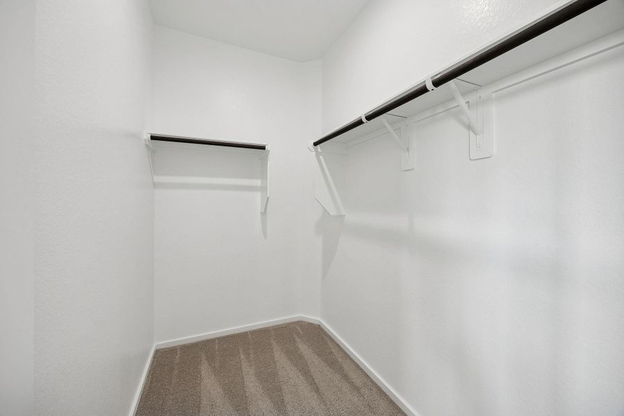 Spacious, unfurnished interior of a new home in Crosby Farms, Crosby (Image 18).