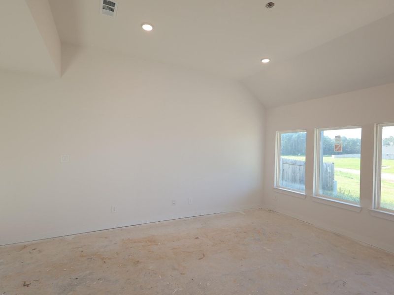 Spacious, unfurnished interior of a new home in Magnolia Ridge, Magnolia (Image 8). Spacious, unfurnished interior of a new home in Magnolia Ridge, Magnolia (Image 8).