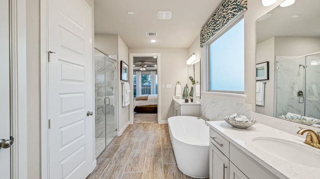 Image 7 of a home in Bridge Creek 60s.