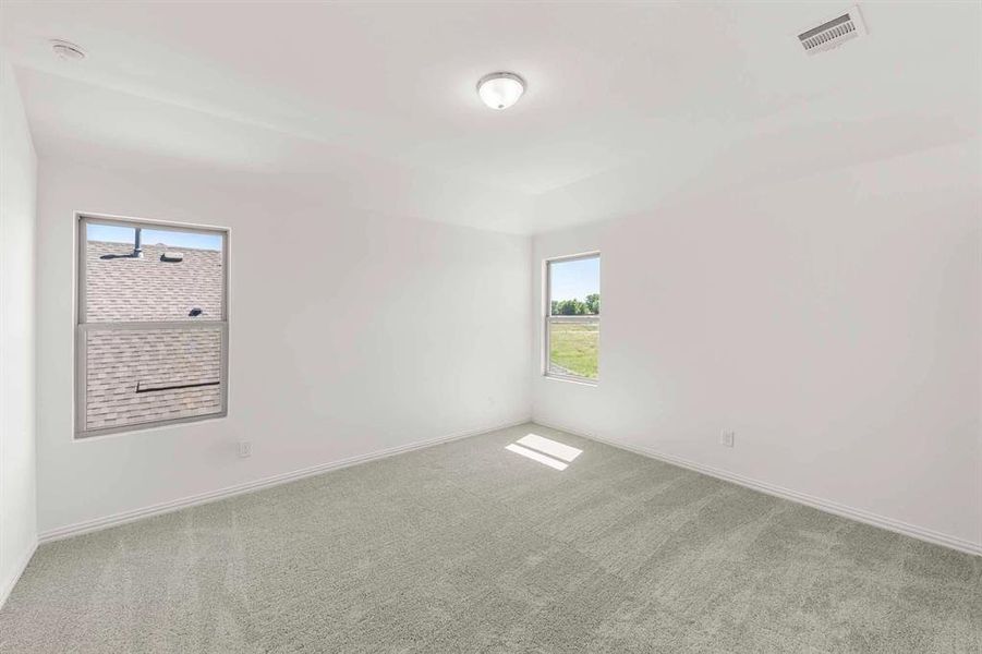 Spacious, unfurnished interior of a new home in Coyote Meadows 50s, Anna (Image 20). Spacious, unfurnished interior of a new home in Coyote Meadows 50s, Anna (Image 20).