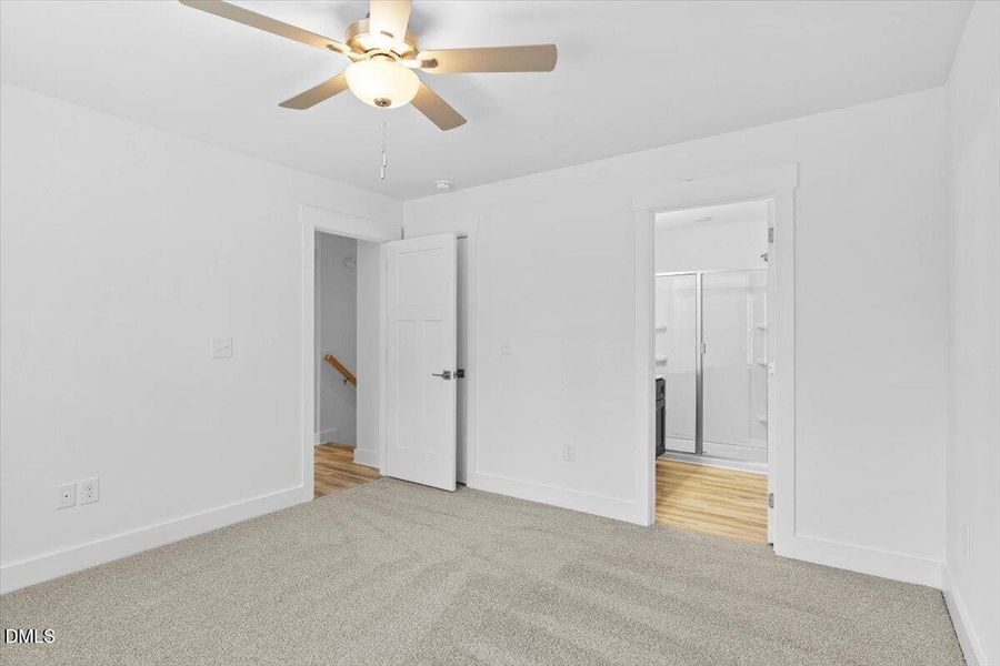 18-938 Jasmine - Open Peek Media-18