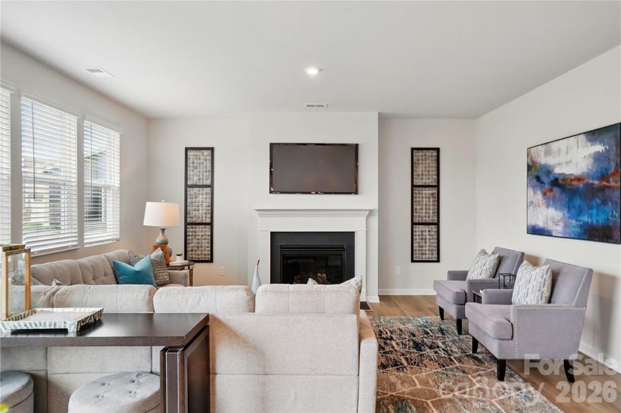 Photos from another completed Cascades for representation only. Eterior elevation/colors and interior finishes may vary.