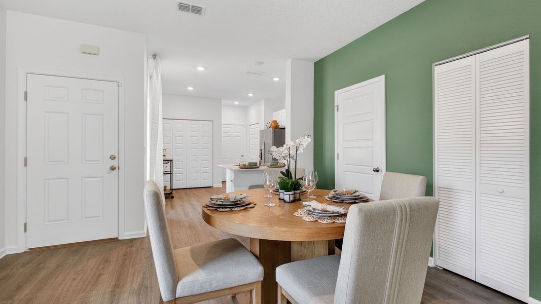 Representative furnished interior of a home built from the Bailey by D.R. Horton in Liberty Cove Townhomes, Yulee (Image 6).