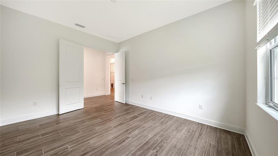 Spacious, unfurnished interior of a new home in Canoe Creek, Parrish (Image 38). Spacious, unfurnished interior of a new home in Canoe Creek, Parrish (Image 38).