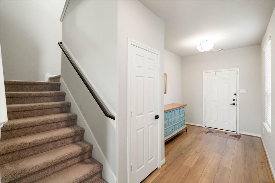 Spacious, unfurnished interior of a new home in , Conroe (Image 19). Spacious, unfurnished interior of a new home in , Conroe (Image 19).