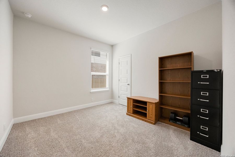 Spacious, unfurnished interior of a new home in Riverstone at Westpointe, San Antonio (Image 25).