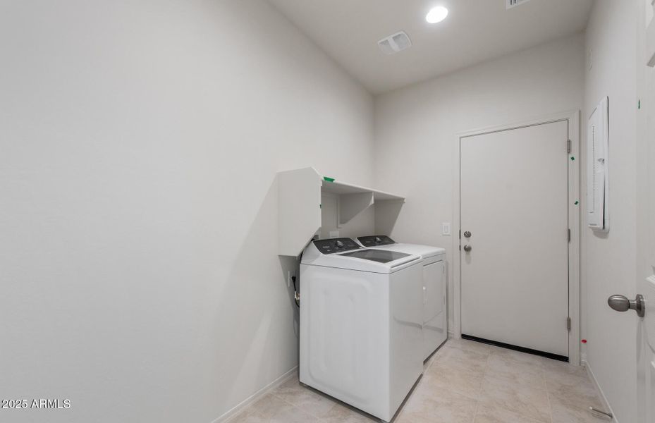 19 - Laundry Room