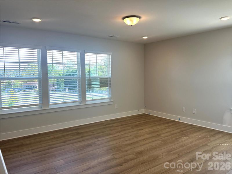 Spacious, unfurnished interior of a new home in Summerlin, Mooresville (Image 12).