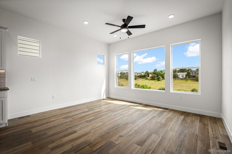 Spacious, unfurnished interior of a new home in Trailside at Cottonwood Creek, Colorado Springs (Image 21).