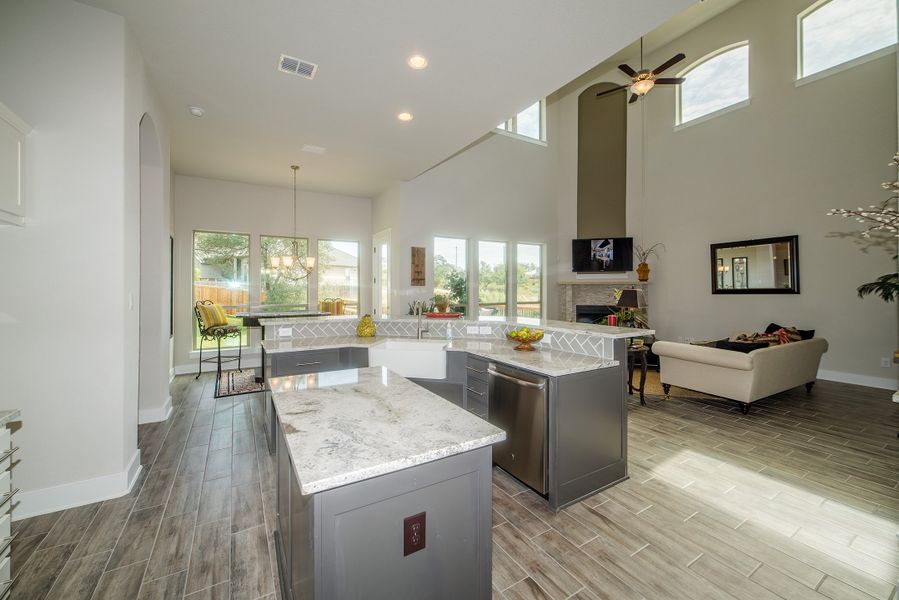 Representative furnished interior of a home built from the The Biltmore by Whitestone Custom Homes in Johnson Ranch, Bulverde (Image 18). Representative furnished interior of a home built from the The Biltmore by Whitestone Custom Homes in Johnson Ranch, Bulverde (Image 18).