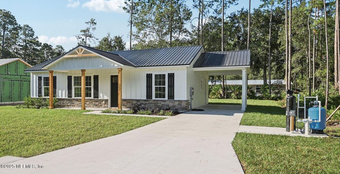 Image 33 of a home in .