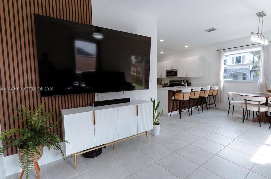 Furnished interior view inside a new home in , Homestead (Image 16).