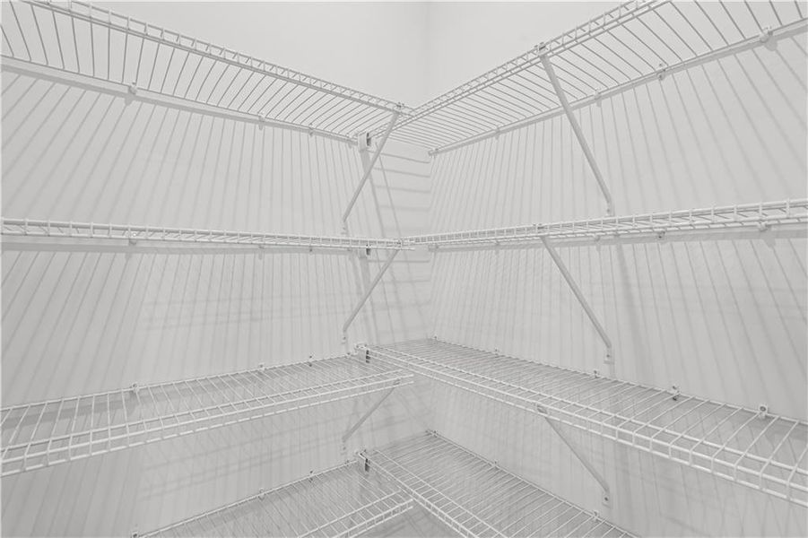 Spacious, unfurnished interior of a new home in Creekside at Skelton, Jefferson (Image 36).