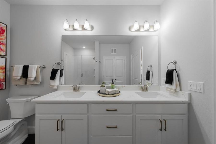 Furnished interior view inside a new home in , Allen (Image 24).