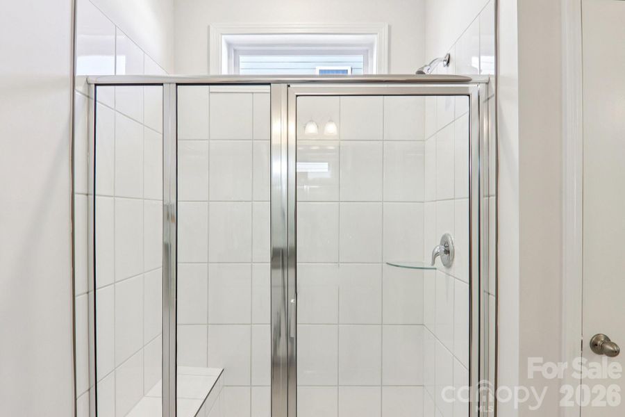 Photos are representative Photos are representative