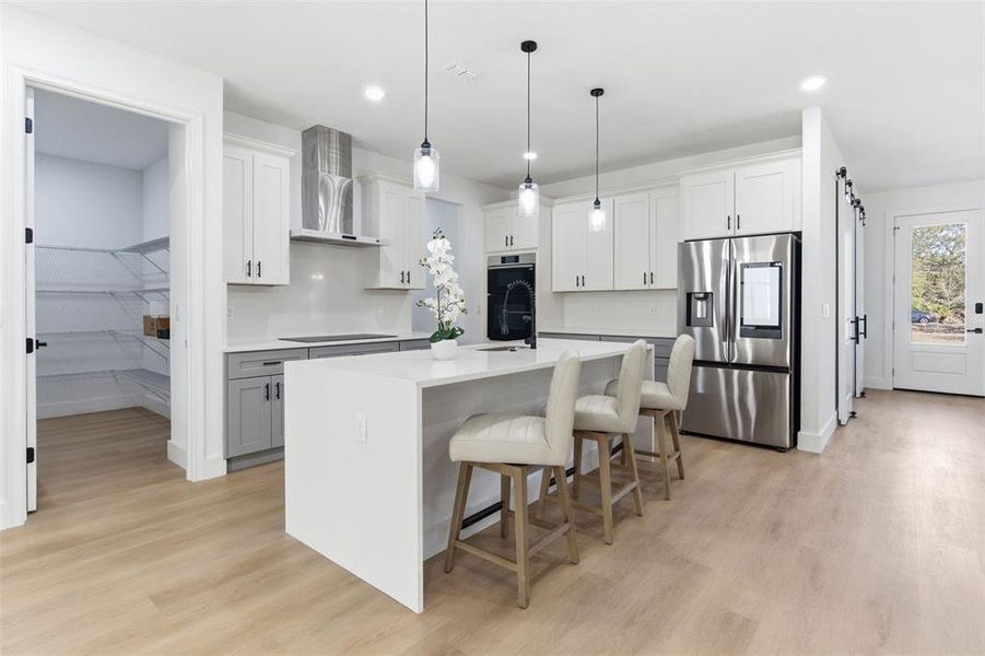 Furnished interior view inside a new home in , Orlando (Image 5).